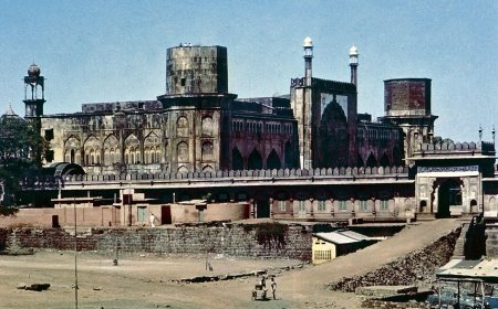 केंद्रीय गृह मंत्रालय की टीम भोपाल में...:जामा मस्जिद समेत 1500 करोड़ रु. की अन्य प्रॉपर्टी भी शत्रु संपत्ति के दायरे में आ सकती है