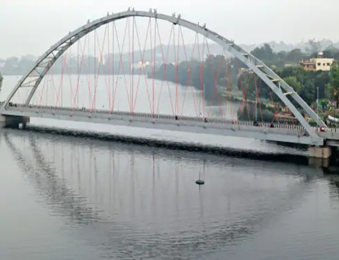 मौसम का हाल:फिर 10 डिग्री से नीचे आया रात का पारा, आज छा सकती है धुंध